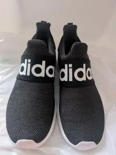adidas スリッポン スニーカー