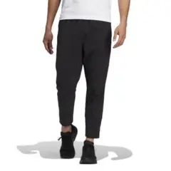 adidas トレーニングパンツ 黒