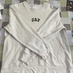 GAP ベージュトレーナー