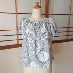 one way　オフショルダートップスのサムネイル