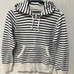 ユニクロ・ボーダーパーカー