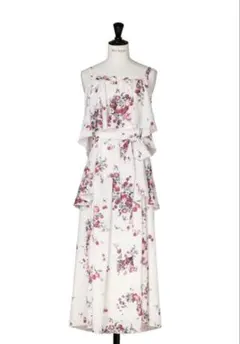 Berry Garden Tiered Dress white Sサイズ - メルカリ