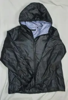 ユニクロ　UNIQLO　アウターフード付き