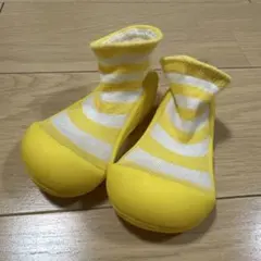 attipas イエロー ストライプ ベビーシューズ