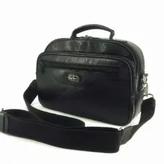 Pierre Cardin　ハンドバッグ　ショルダーバッグ　レザー　多収納
