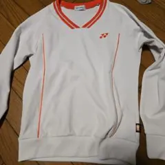 YONEX Vネック Mトレーナー