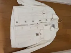 Carhartt（カーハート）WIPのホワイトジャケット