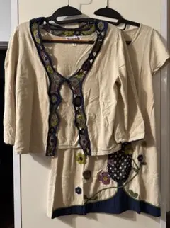 ホコモモラ花柄刺繍カーディガンとワンピースセット　40