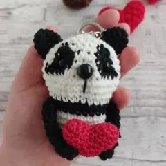 あみぐるみ　パンダ　ハート　キーホルダー