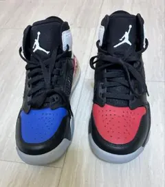 ナイキ エアージョーダン マーズ270