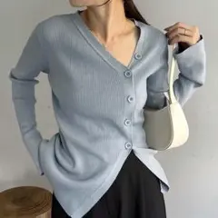 タグ付き！カプリシュレマージュ♡アシメリブニット　ブルーのサムネイル