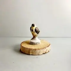アトラス　猛禽類シリーズ　オオタカのフェーブ　フェーヴ　陶器　陶芸　ミニチュア