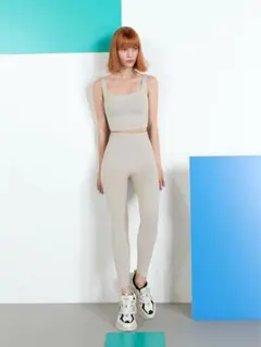 新品未使用【SUKALA】シャドーストライプメランジレギンスmブラック