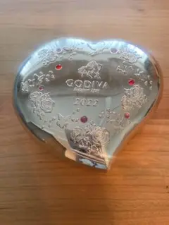 GODIVA Valentine 2022ケース