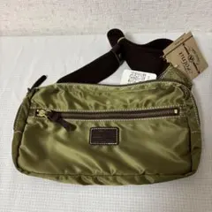 フォルナ ボディバッグ オリーブグリーン