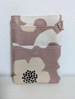 【SALE❗️】モダンフラワー　くすみピンク　ナースポケット　ペンケース