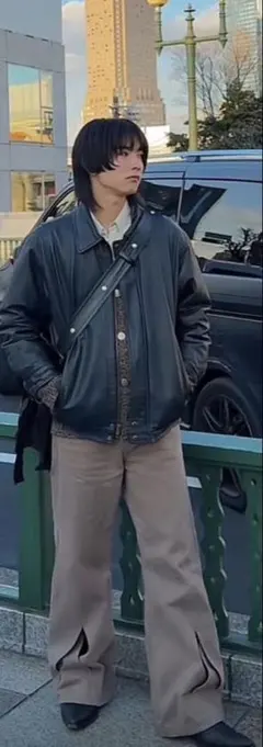 Item thumbnail for item 09f24355-5138-49f3-ae50-7b855712b2d5