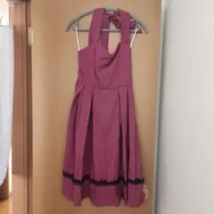 【3/22まで】ピンクと黒の千鳥格子柄ノースリーブワンピース