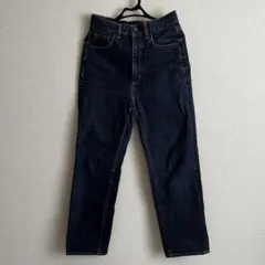 GU ハイウエストストレートジーンズ