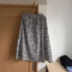 ヒョウ柄フレアロングスカート