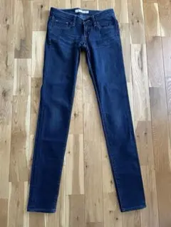 【UNIQLO】レディース デニム スキニーパンツ 61㎝ 《美品》