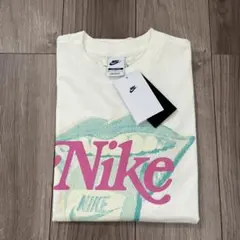 NIKE ナイキ グラフィック Tシャツ ホワイト 半袖　トップス M 新品のサムネイル