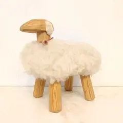 puu ja puu プーヤプー 北欧 手作り パイン材 ムートン 羊 スツール puu ja puu プーヤプー 北欧 手作り パイン材 ムートン 羊 スツール