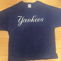 MLBニューヨーク・ヤンキースのチームロゴ入りTシャツ