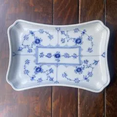 6259【希少美品】ロイヤルコペンハーゲン ブルーフルーテッド 角皿 2枚セット 6259【希少美品】ロイヤルコペンハーゲン ブルーフルーテッド 角皿 2枚