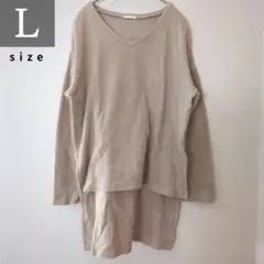 【フォロー割5%オフ❗️】GU　カットソー　裾スリット　前後アシメ　ベージュ