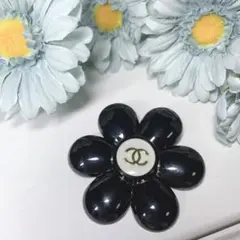 CHANEL ブラック フラワーブローチ 卒入園 結婚式 ピンバッジ コサージュ