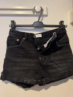 ZARA ブラックデニムショートパンツ EUR32