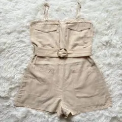 Bershka サロペット ショート丈 ベージュ ベルト付　Mのサムネイル