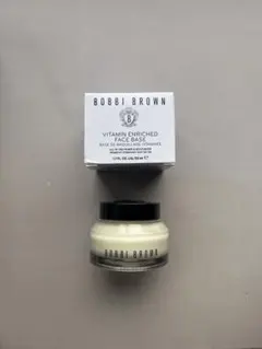 Bobbi Brown Vitamin Enriched Face Baseのサムネイル