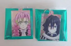 鬼滅の刃　柱展　伊黒小芭内　甘露寺蜜璃　オーロラアクリルチャーム　キーホルダー