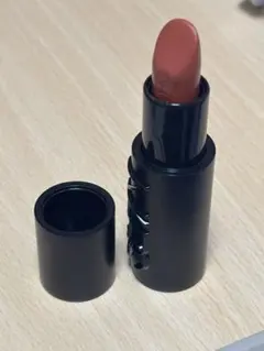 NARS エクスプリシット リップスティック 822のサムネイル