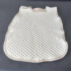 ベビースリーパー ベージュ　ノースリーブ　西松屋