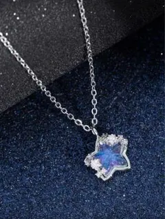 星形ペンダントネックレス