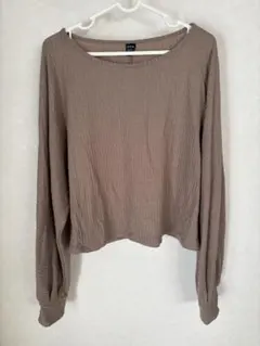 リブ編みブラウン長袖クロップドトップス