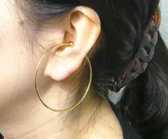 ゴールド イヤリング 大ぶり シンプル イヤーカフ 簡単装着 ドレスアップ