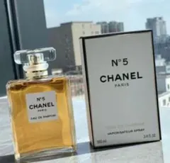 2025年最新】chanel no.5 香水 100mlの人気アイテム - メルカリ