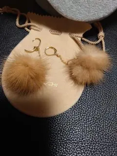 Item thumbnail for item 9da27ac5-a7bf-440a-9b9e-48ac888badd2