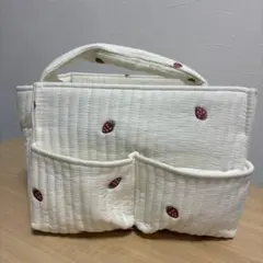 Item thumbnail for item 0965e1bb-927a-4f13-b63f-e4ab458f34aa