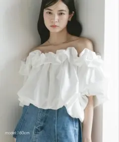 VANNIE U オフショルダー ボリュームトップス ホワイトのサムネイル