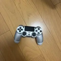 SONY DualShock 4 シルバーコントローラー