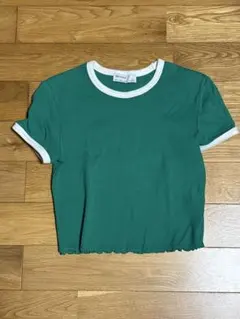 Bershka グリーン リンガーTシャツ クロップド丈のサムネイル