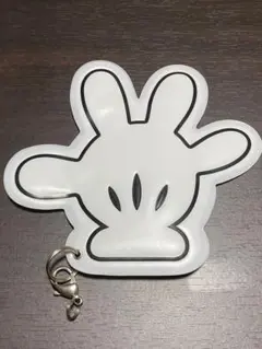 ディズニー　ミッキーマウス　手のひら形パスケース