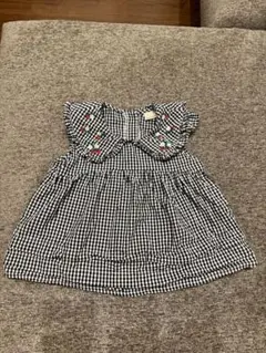 チェック柄いちご刺繍トップス
