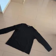 シンプルな黒のヒートテック