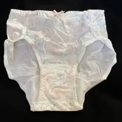 Item thumbnail for item cef19e49-e33d-4301-8a06-06e4d7bc7e97